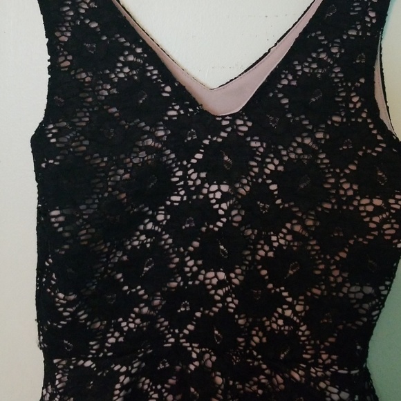 Top - Picture 3 of 3